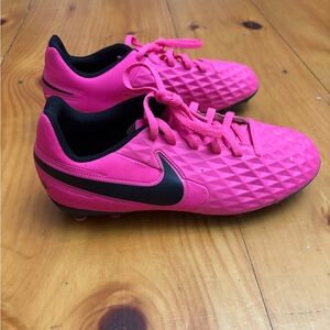 Nike Kids Soccer Cleats Pink & Black Size 5Y